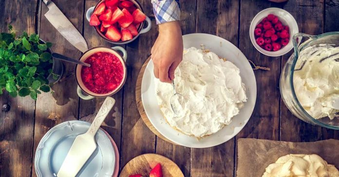How to make heavy Whipping Cream?